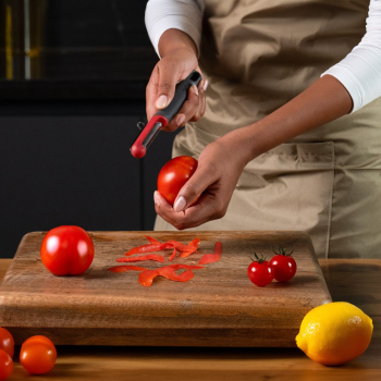 Zyliss-Soft-Skin-Peeler-17.5cm (5)