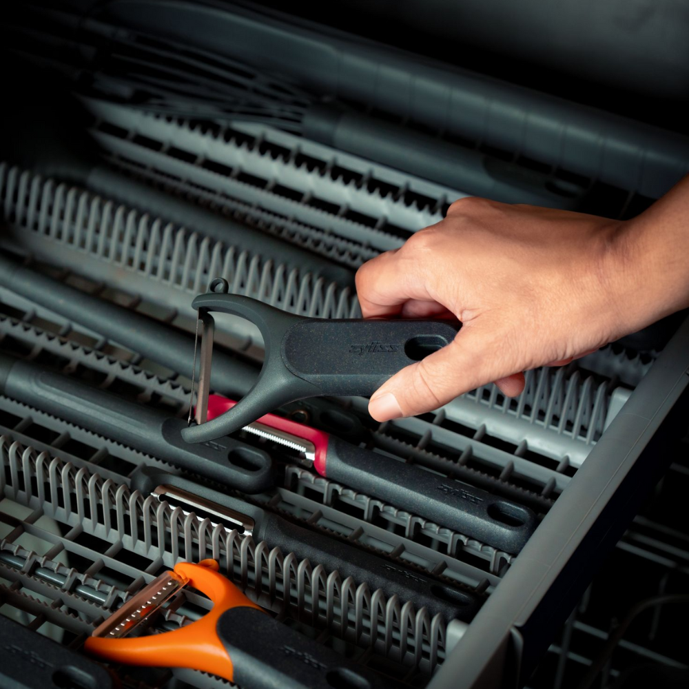 Zyliss-Swivel-Y-Peeler-14cm (8)