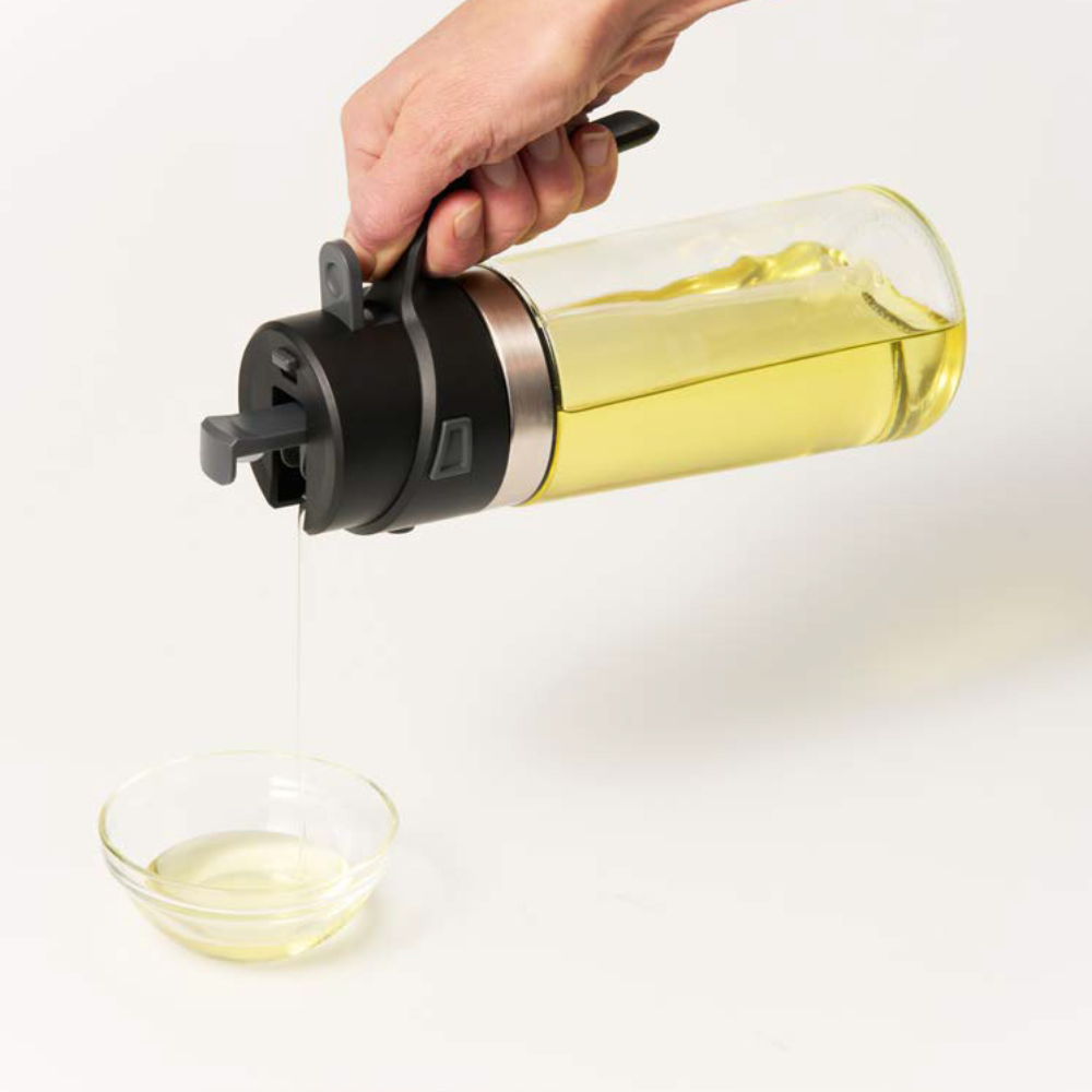 Avanti Dual Oil Pourer (4)