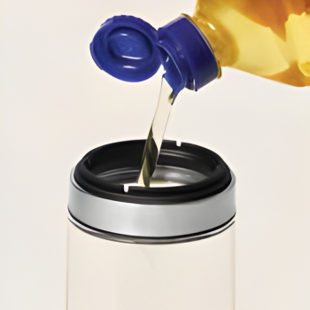 Avanti Dual Oil Pourer (5)