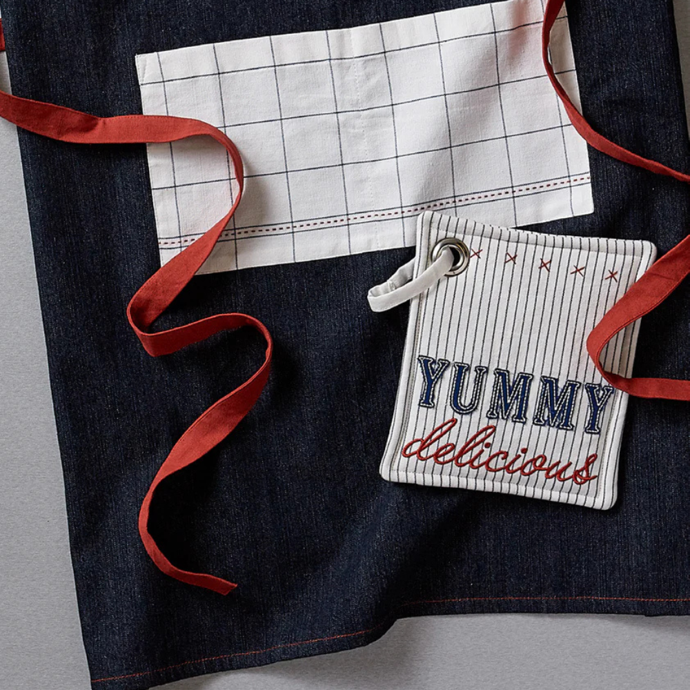 Design Imports Bon Appetit Denim Embroidered Apron (2)