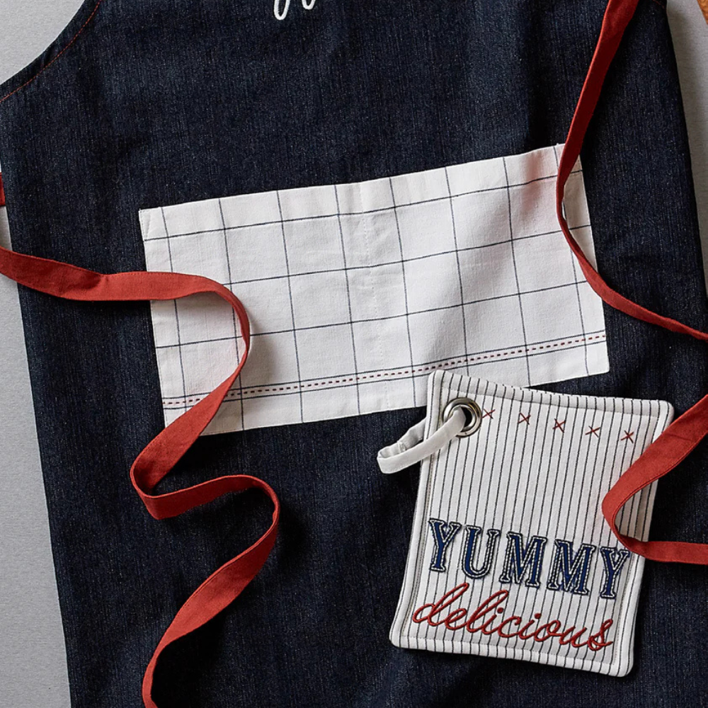 Design Imports Yummy Delicious Embellished Potholder (2)