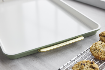 GreenPan Cookie Sheet Lifestyle Sage (5)