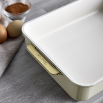 GreenPan Rectangular Cake Pan Cream (4)