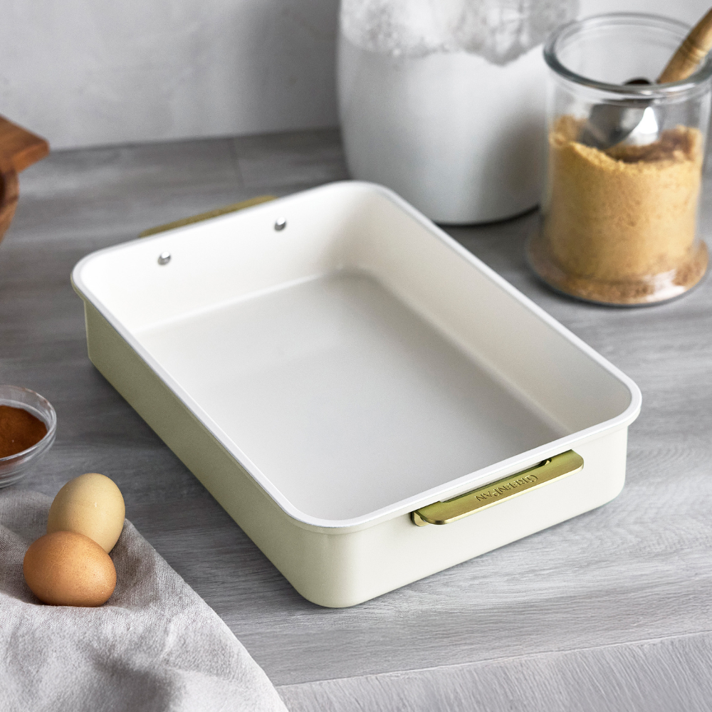 GreenPan Rectangular Cake Pan Cream (5)