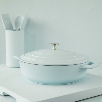 MasterCraft Cast Aluminium Shallow Casserole Dish 4L Blue (1)