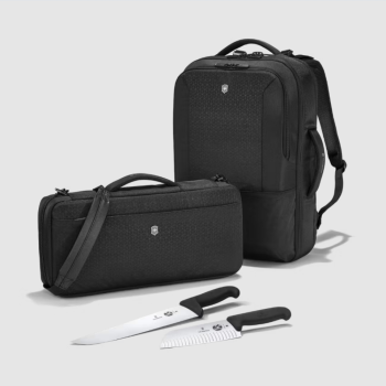 Victorinox Chef’s Backpack and Knife Folder Set (2)