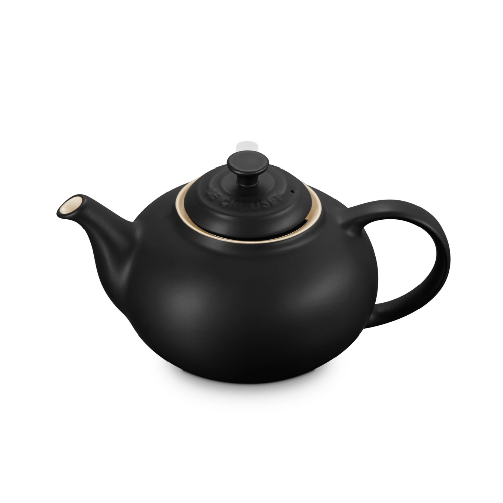 Le Creuset Teapot 1.3L Black (2)