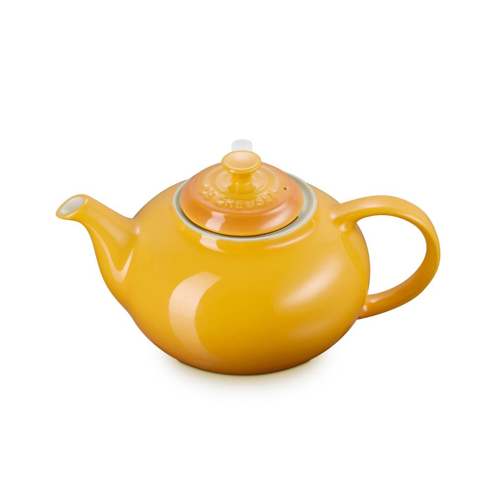 Le Creuset Teapot 1.3L Nectar (2)