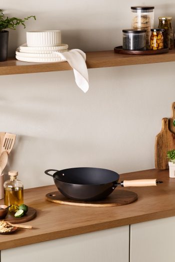 Le Creuset Carbon Steel Wok 30cm (13)