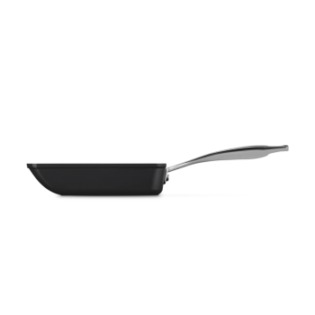 Le Creuset ENSC Egg Pan 18cm (3)