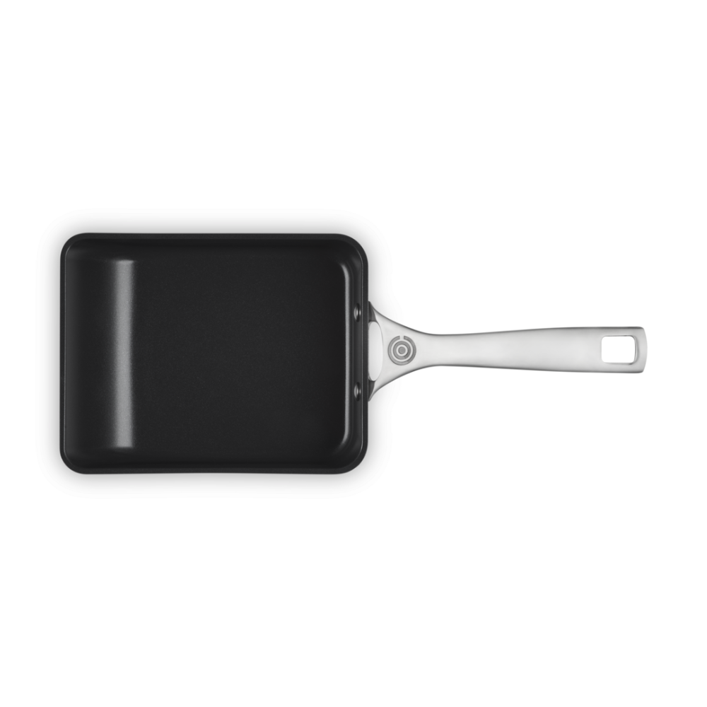 Le Creuset ENSC Egg Pan 18cm (6)