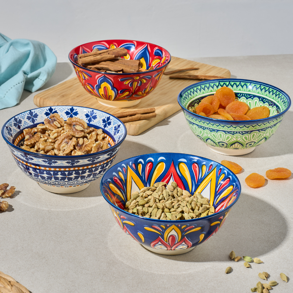 Wilkie Brothers Glazed Porcelain Ramen Bowl Lifestyle (3)