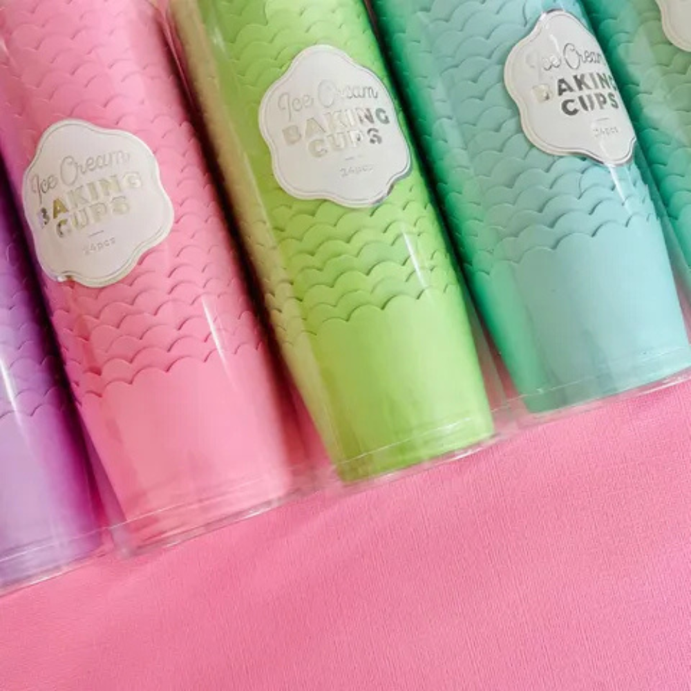 Cake Craft Ice Cream Baking Cups 24 Pack Pastel Green (1)