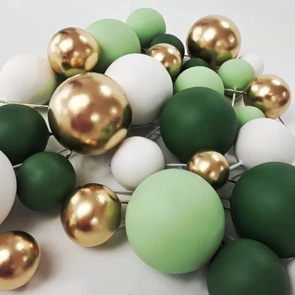 Cake Craft Wish Ball Decoration 32 Pack Green, White & Gold