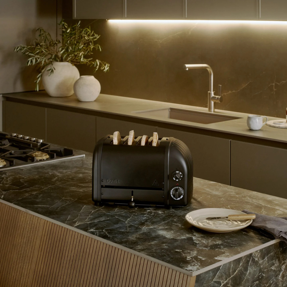 Dualit NewGen Stealth 4 Slice Toaster (5)
