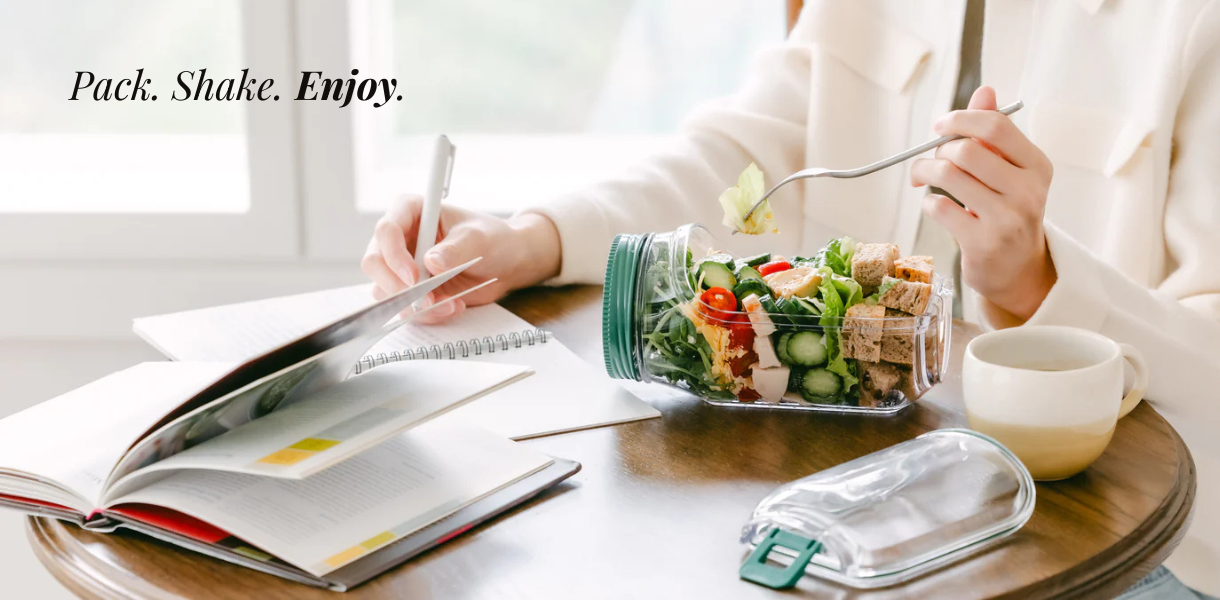 Say Goodbye to Soggy Salads with the Prepara Salad Pod main image