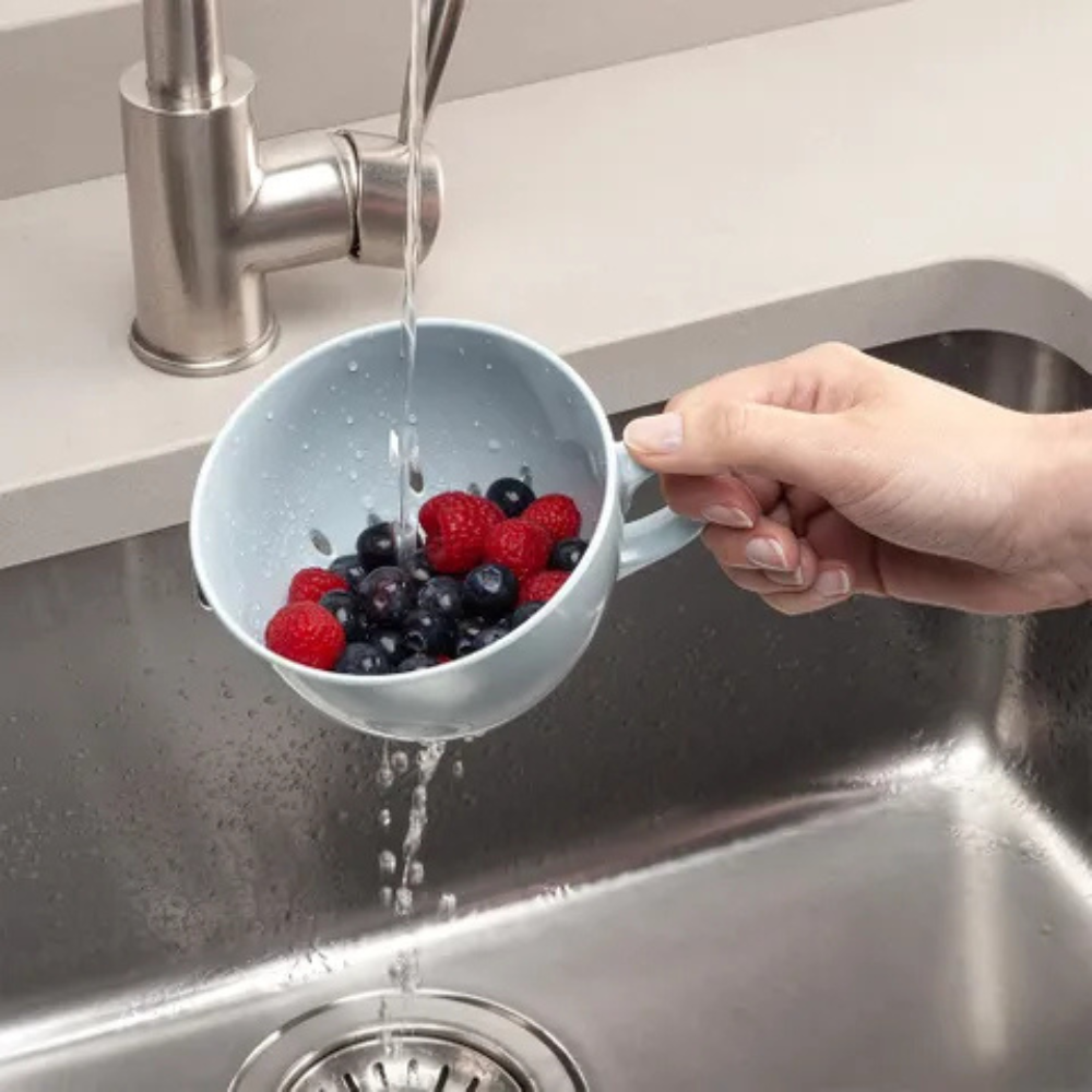 Zeal Classic Berry Colander 10cm (8)