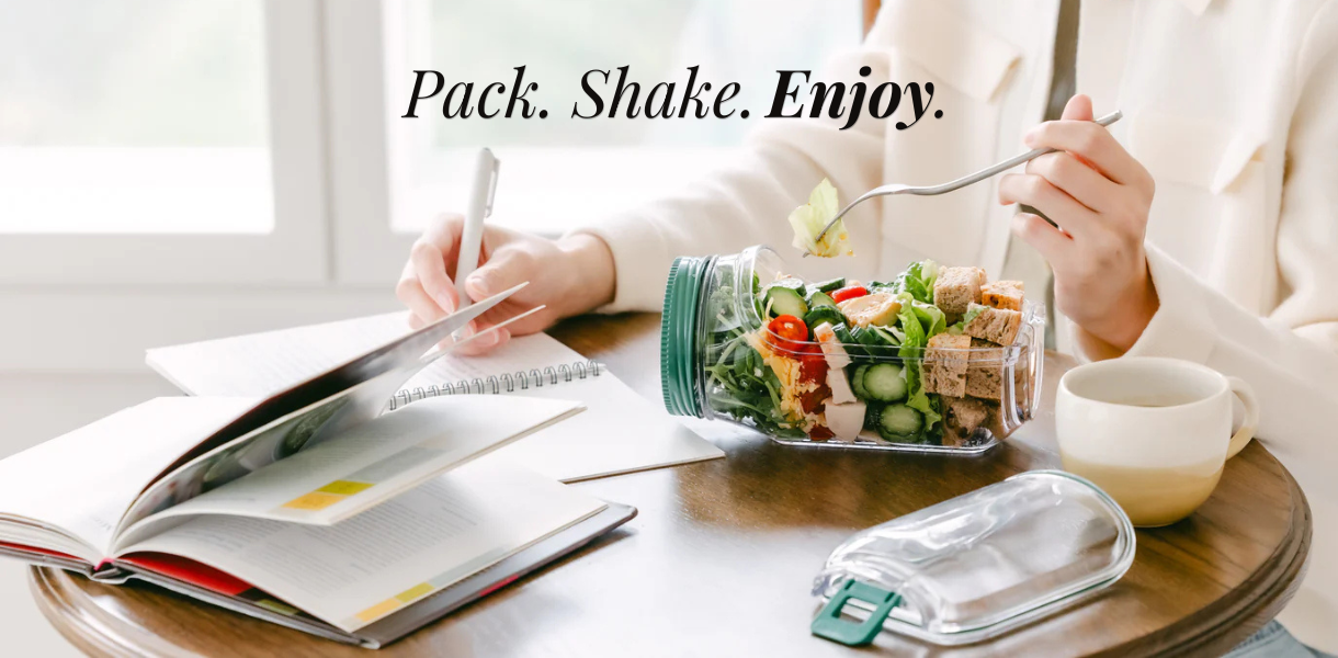 Say Goodbye to Soggy Salads with the Prepara Salad Pod main image
