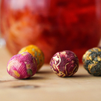 BETTER TEA CO. Blooming Tea Ball Collection (2)
