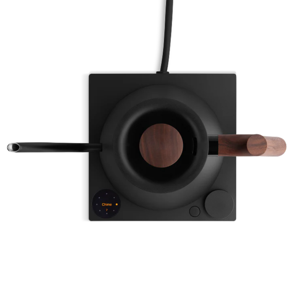 Fellow Stagg EKG Pro Electric Kettle Matte Black with Walnut Handle 900ml (5)