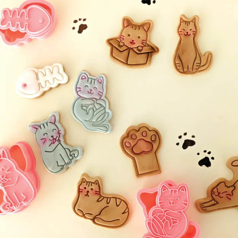 Cake Craft Cookie Cutters Cats Set of 8 (3)