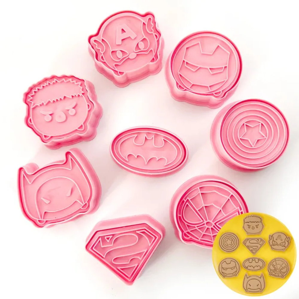 Cake Craft Cookie Cutters Super Heroes Set of 8 (1)