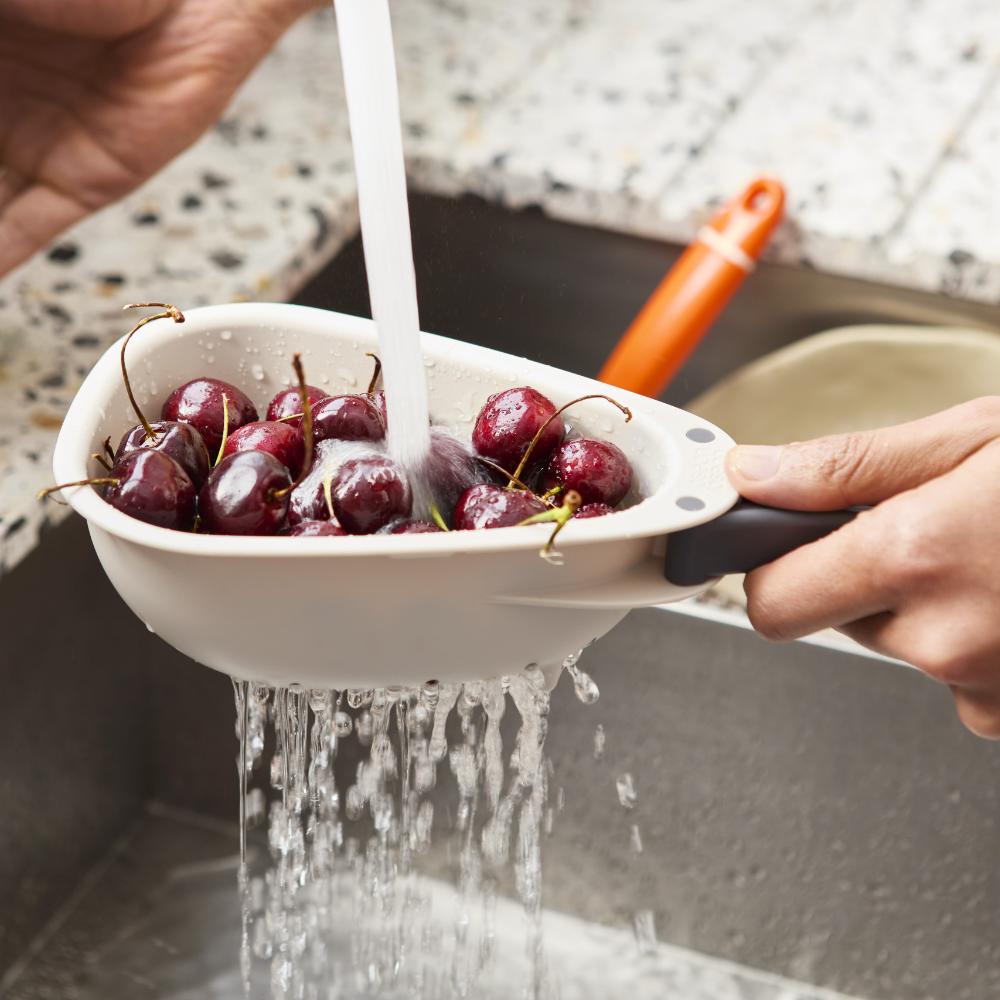 Joseph Joseph Compact Colander (4)