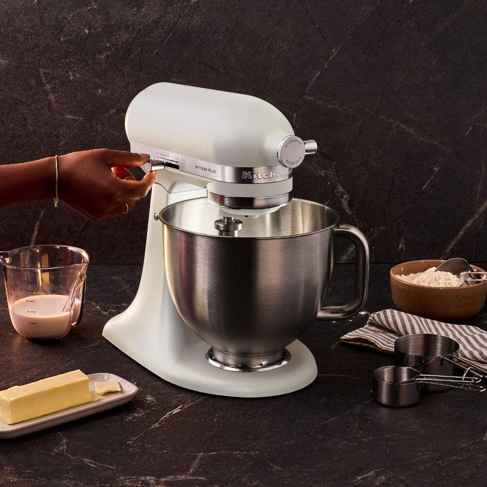 KitchenAid Artisan Plus KSM50 Stand Mixer Porcelain White (11)