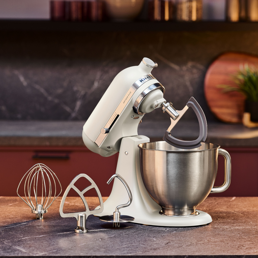 KitchenAid Artisan Plus KSM50 Stand Mixer Porcelain White (12)