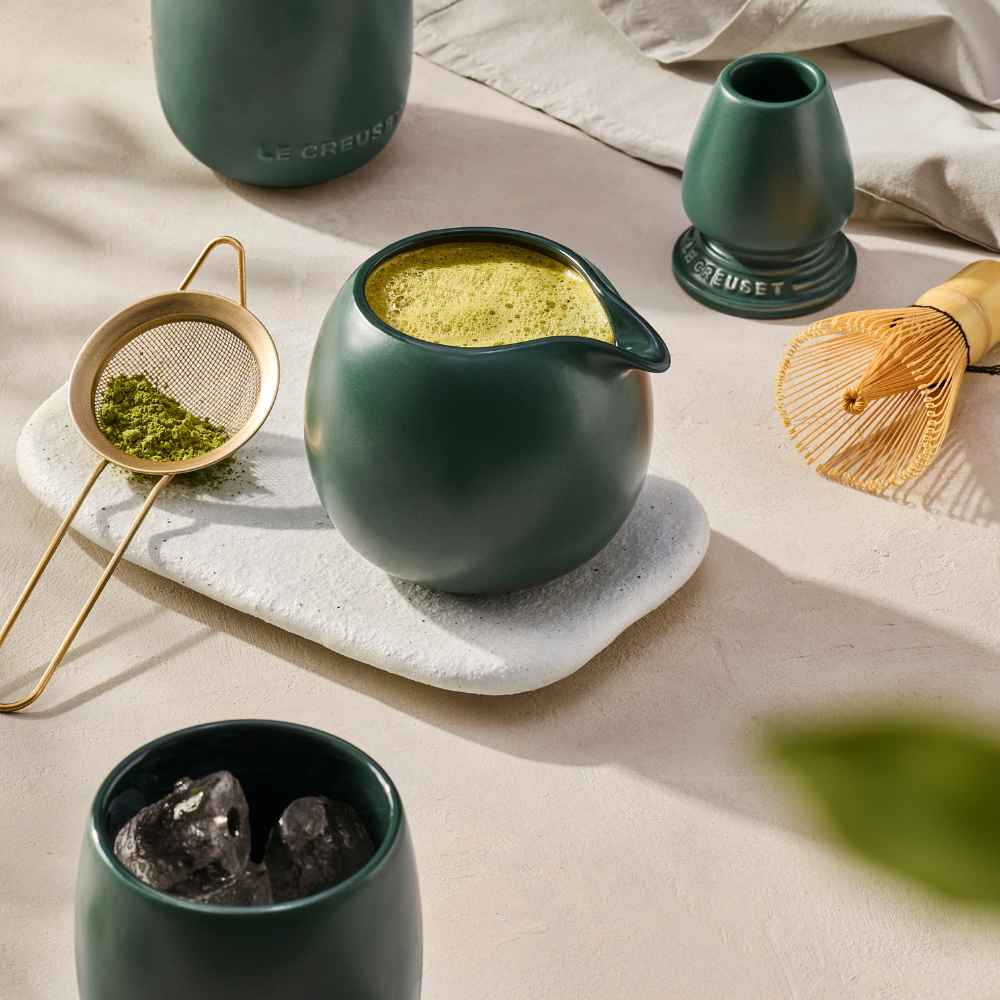 Le Creuset Stoneware Serenity Sphere Jug 440ml Foret (9)