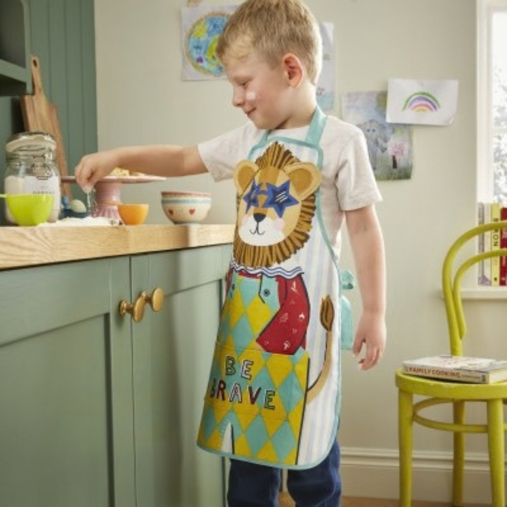 Ulster Weavers PVC Leon Lion Apron (2)