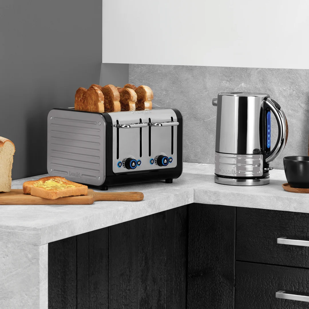 architect-toaster-panel-packs-metallic-silver-lifestyle-1