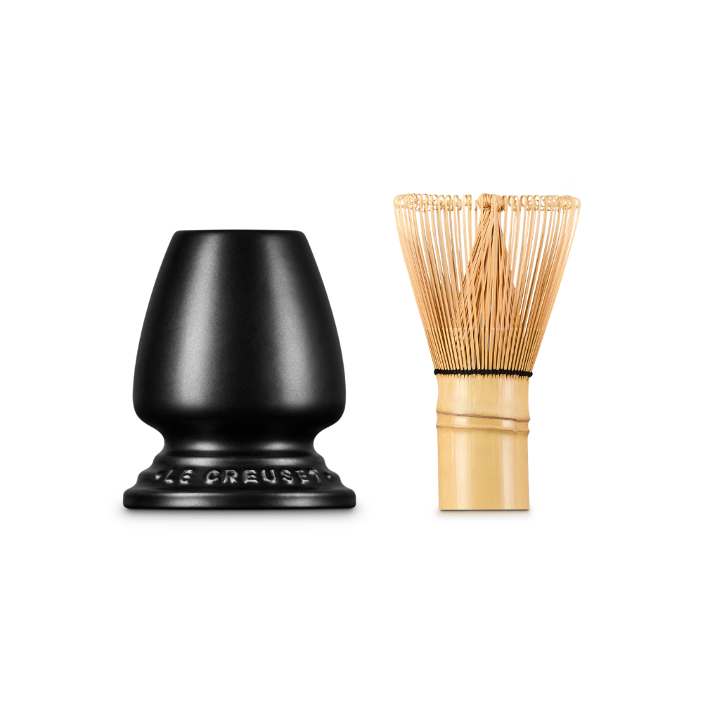 Le Creuset Stoneware Serenity Matcha Whisk & Stand Satin Black (1)