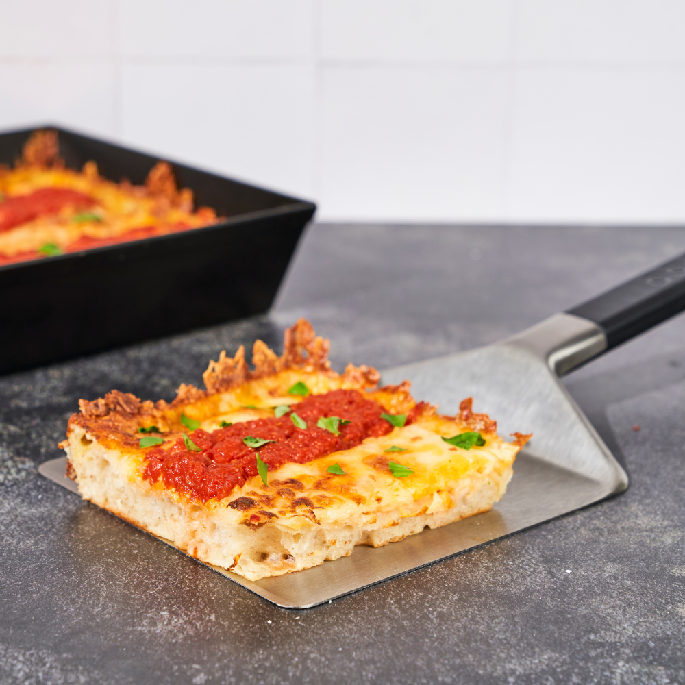 Ooni Pizza Pan Spatula (4)