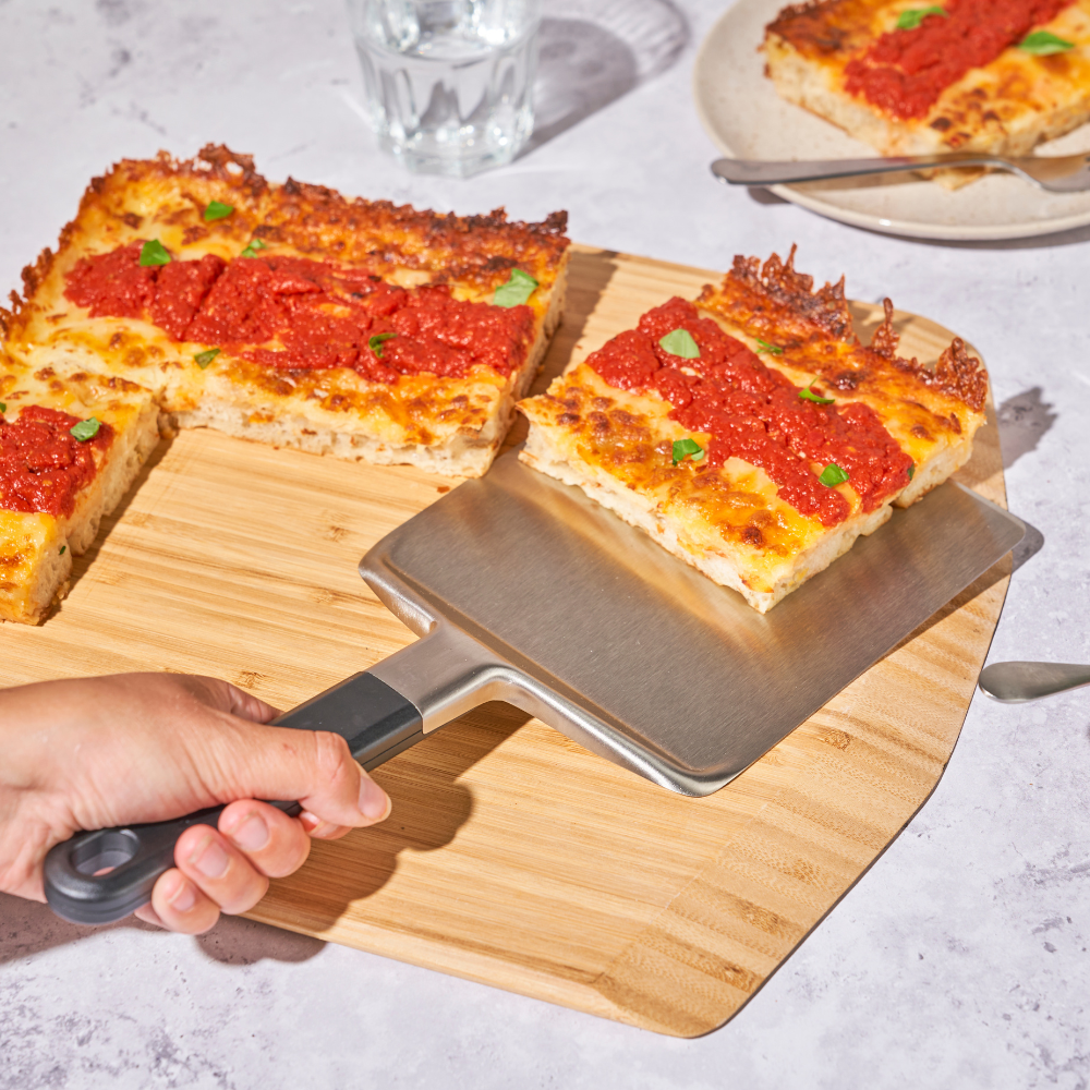 Ooni Pizza Pan Spatula (6)