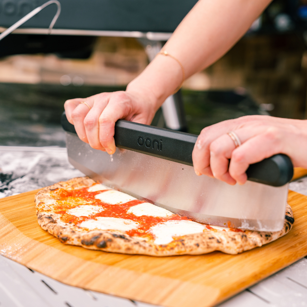 Ooni Rocker Pizza Cutter (4)